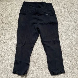 Gymshark Capri Leggings with pockets